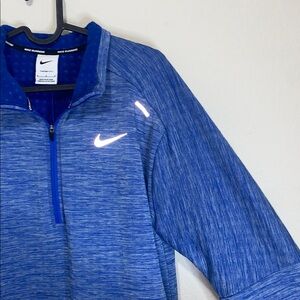 🪿 Men's Nike Therma-FIT Repel Element Half-Zip running top in blue!